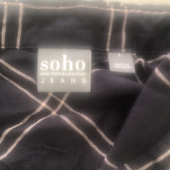 Soho New York & Company navy and beige partial button down blouse 👚w ruching - Picture 8 of 12